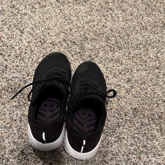 Varsity Vibe Training Shoes - Picture 3 of 7